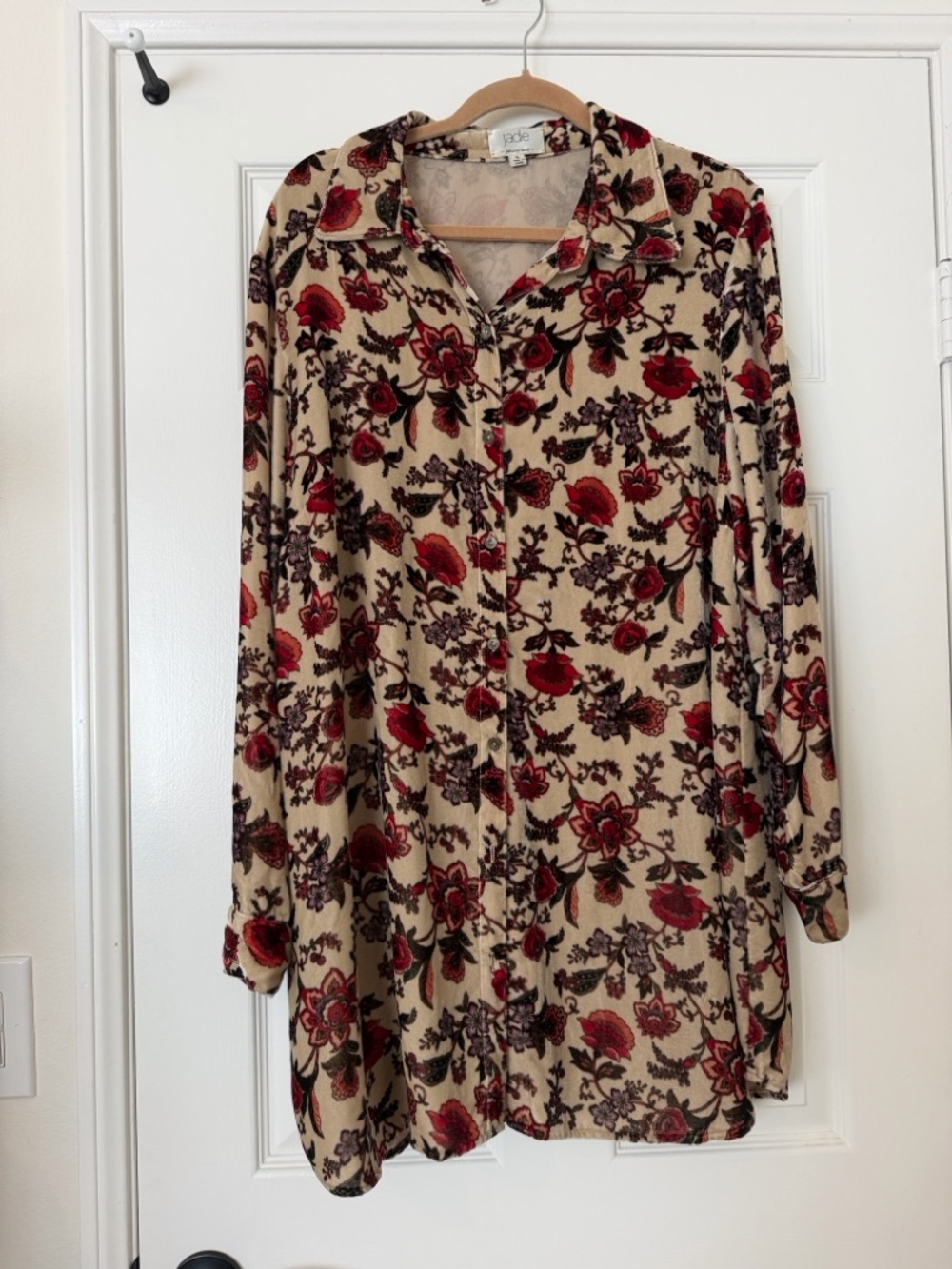Jade by Johnny Was- Beige Floral Velvet Button-Up Tunic